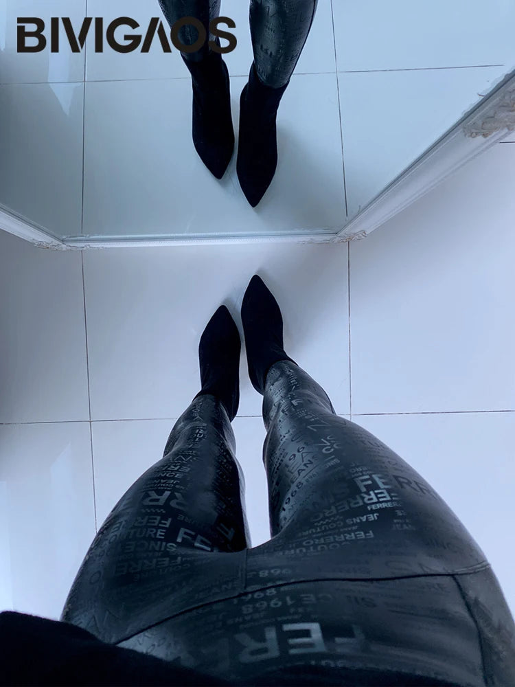 BIVIGAOS Legging en cuir pour femme avec lettres graffitis - Legging chaud en polaire taille haute, style gothique automobile pour l'hiver et l'hiver 