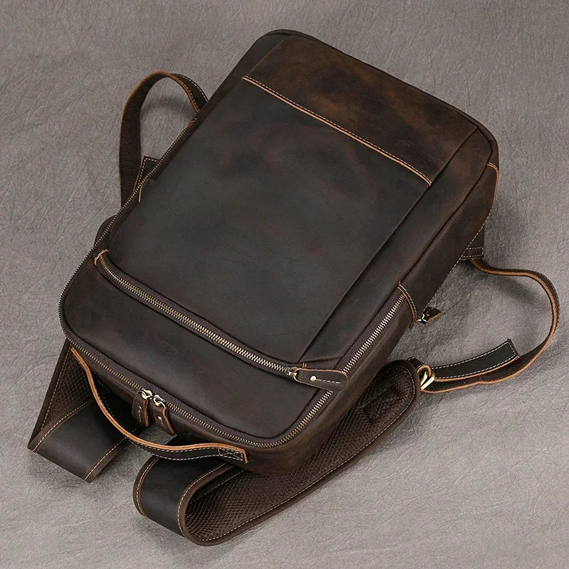 Vintage Herren Rucksack aus Crazy Horse Leder – Mochila retro para ordenador portátil más grande aus echtem Leder para viajes y negocios 