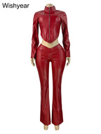 Damen Streetwear PU-Leder Set – Langärmeliges Crop Top mit Reißverschluss & High-Waist Schlaghose im Moto-Biker-Stil