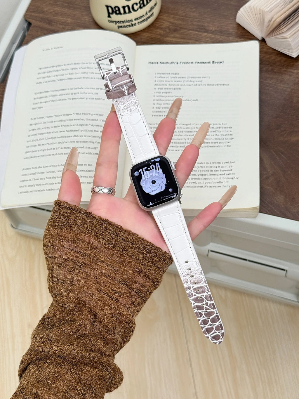 Brazalete de cuero con bucle para Apple Watch – Brazalete de cuero elegante y deportivo para iWatch para damas y unisex de 38 a 49 mm