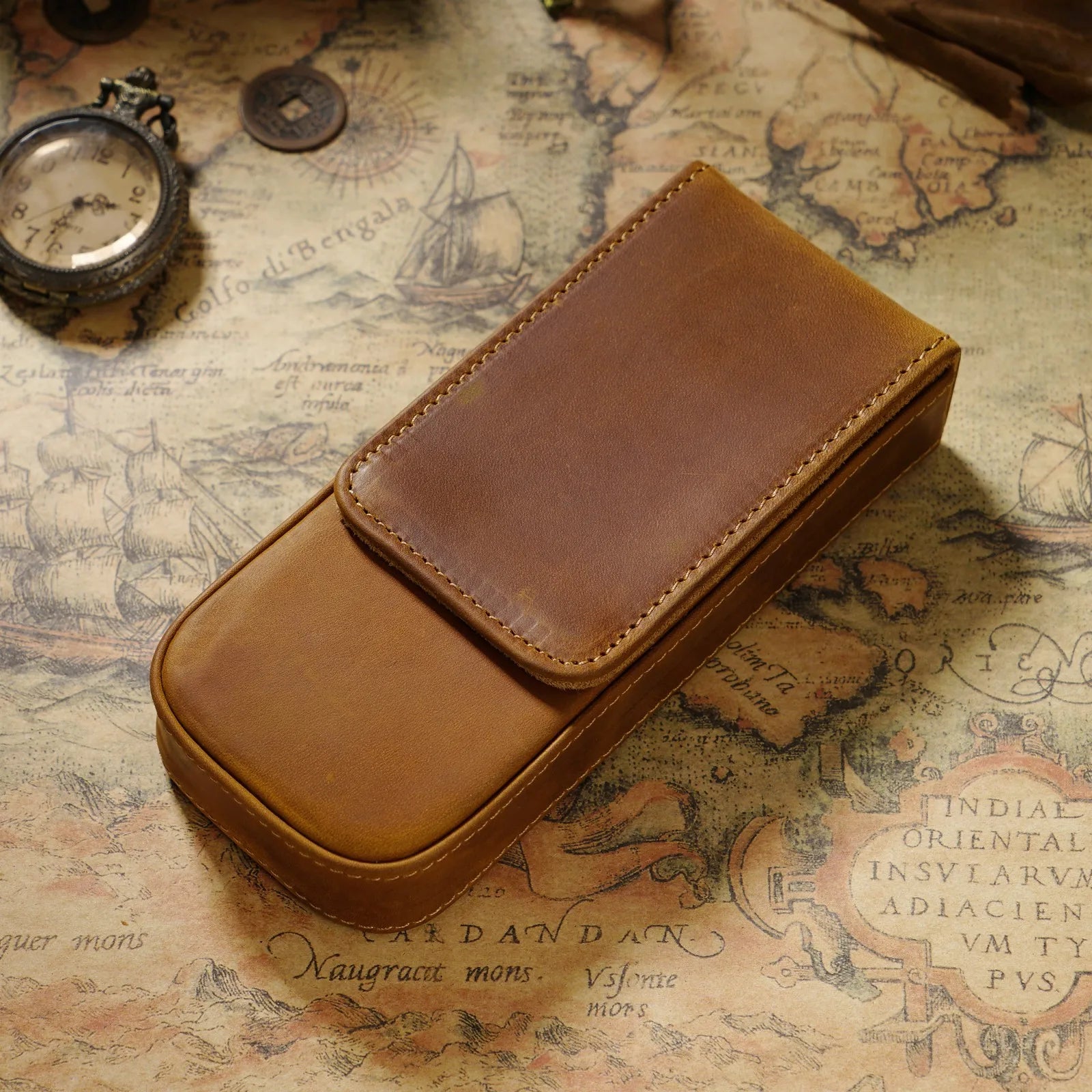 Echtes Leder Füllfederhalter-Etui mit Magnetverschluss – Crazy Horse Leder Pen Case für 3 Stifte mit herausnehmbarem Einsatz