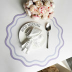 Blumenförmiges Leder Tischset – Isolierende, wasserdichte &amp; hitzebeständige Platzmatte im koreanischen Stil for Küche &amp; Esstisch