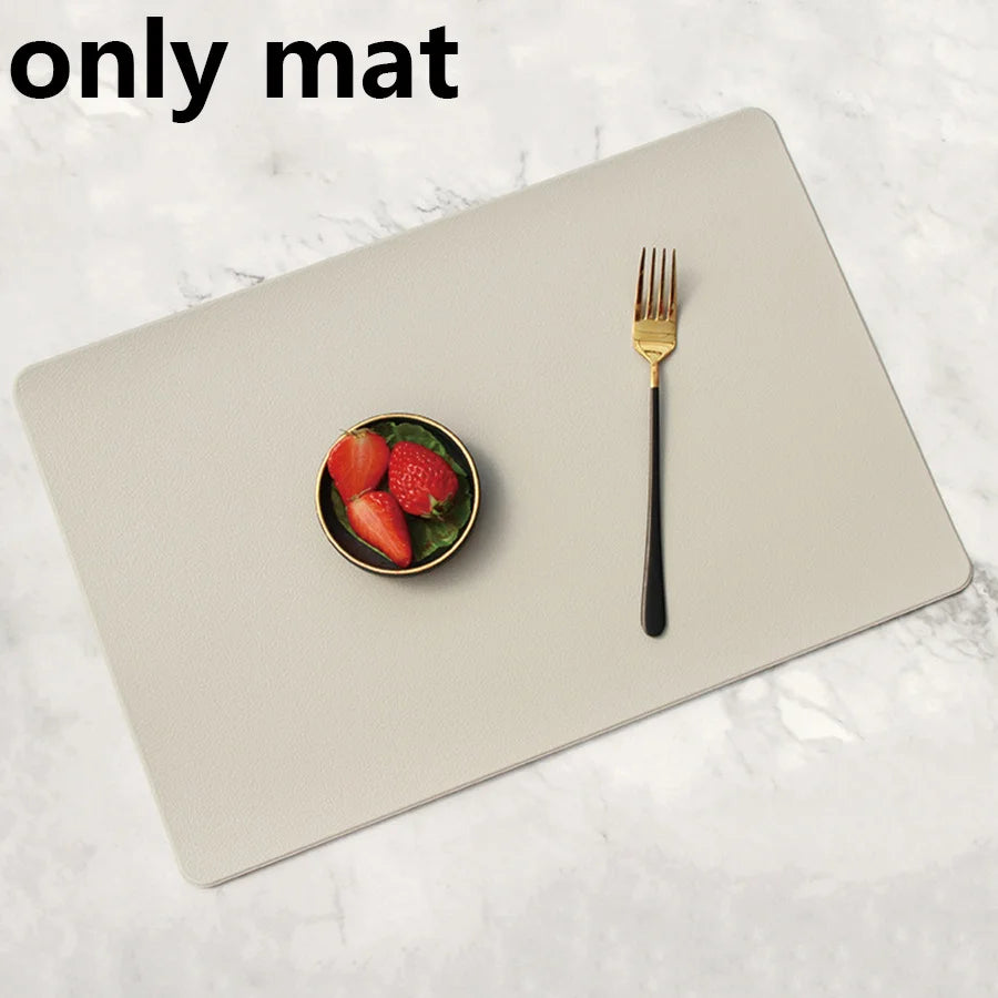 Kunstleder Tischsets 45×30 cm – Rutschfeste, hitzebeständige & langlebige Platzmatten in Schwarz/Weiß für Zuhause & Hotel