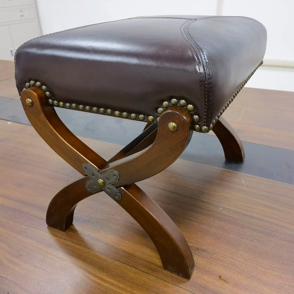 Amerikanischer Lederhocker aus Massivholz – Stilvoller Schuhhocker &amp; Fußhocker mit gepolsterter Sitzfläche für Wohnzimmer, Flur &amp; Schlafzimmer