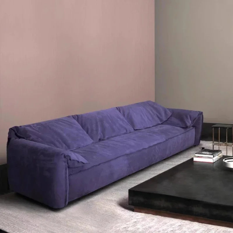 Luxuriöses Designer Ledersofa im italienischen Minimalismus – Große moderne Lounge-Couch mit Chaiselongue, skandinavischer Stil, individuell konfigurierbar