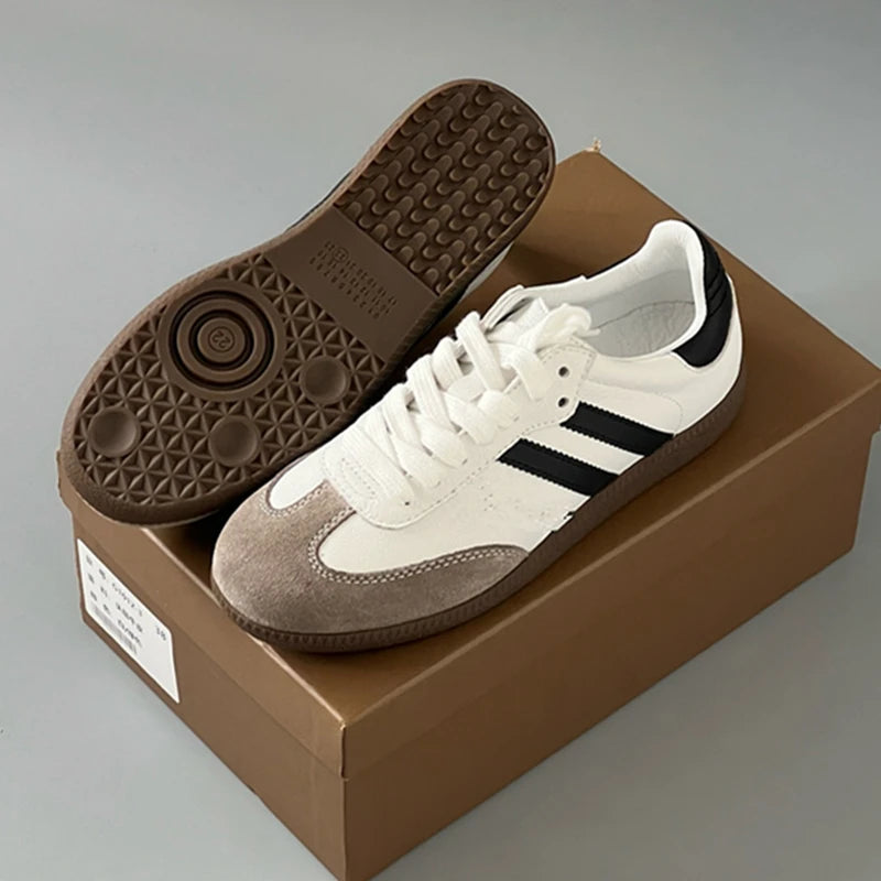 Damen Leder Sneaker im British Style – Retro Vulcanized Shoes aus echtem Rindsleder für Alltag & Freizeit