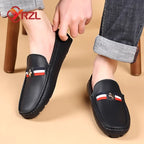 YRZL Herren Loafer in Weiß & Schwarz – Bequeme Slip-On Mokassins aus PU-Leder, Sommerliche Driving Shoes für Alltag & Freizeit