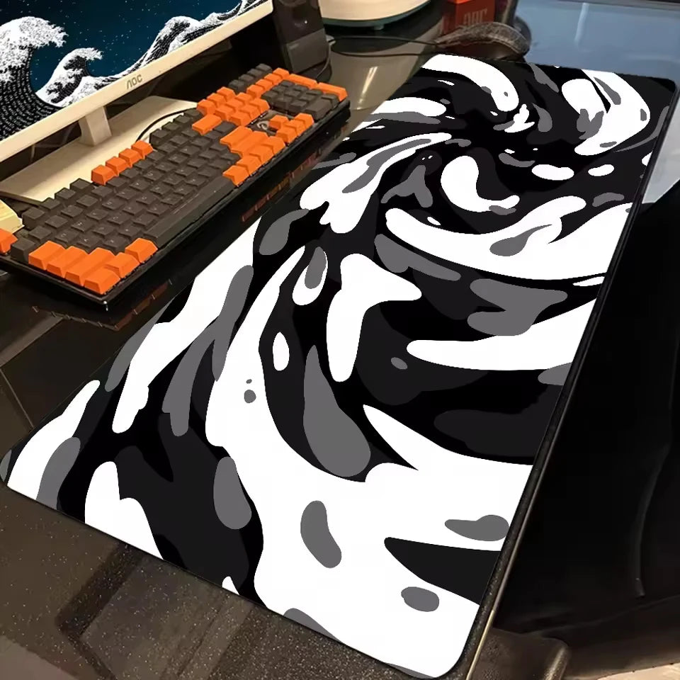 XXL Leder Mousepad mit Art-Swirl Design – Große Gaming & Keyboard Schreibtischunterlage für PC, Laptop & Anime-Setup