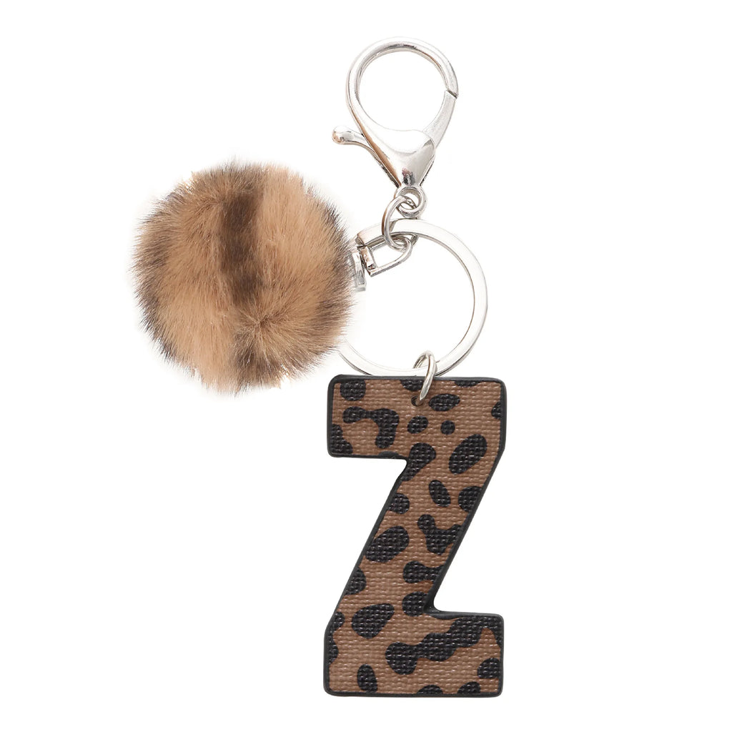 Modischer Leoparden Alphabet Schlüsselanhänger aus Kunstleder – Exquiser Buchstaben-Keyring as Handtaschen-Charm &amp; Geschenk 