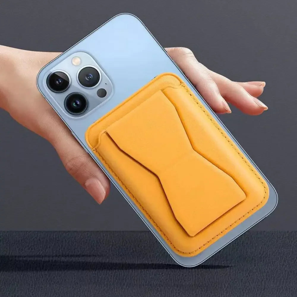 MagSafe Kartenhalter aus PU-Leder – Diebstahlsicheres Kartenetui für iPhone 16 / 15 / 14 / 13 Pro Max | Magnetische Wallet mit Standfunktion