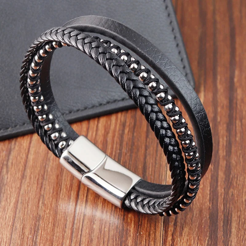 Geflochtenes schwarzes Herren Lederarmband – Punk Style Armband mit Edelstahl & Magnetverschluss, 21 cm