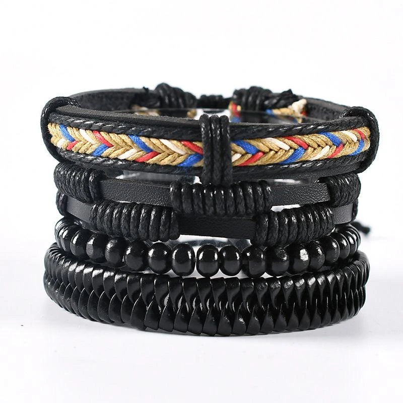 Geflochtenes Herrenarmband im Leder-Look – Trendiges Rundarmband mit silberfarbener Legierung, moderner Männer Armschmuck 06/2024