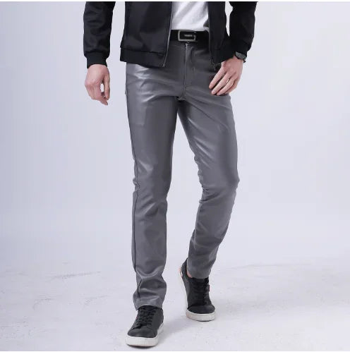 Herren PU Lederhose 2025 – Leichte Slim Pencil Pants in Schwarz & Rot, elastische Bühnen- & Freizeit-Lederhose für Bar, KTV & Performance