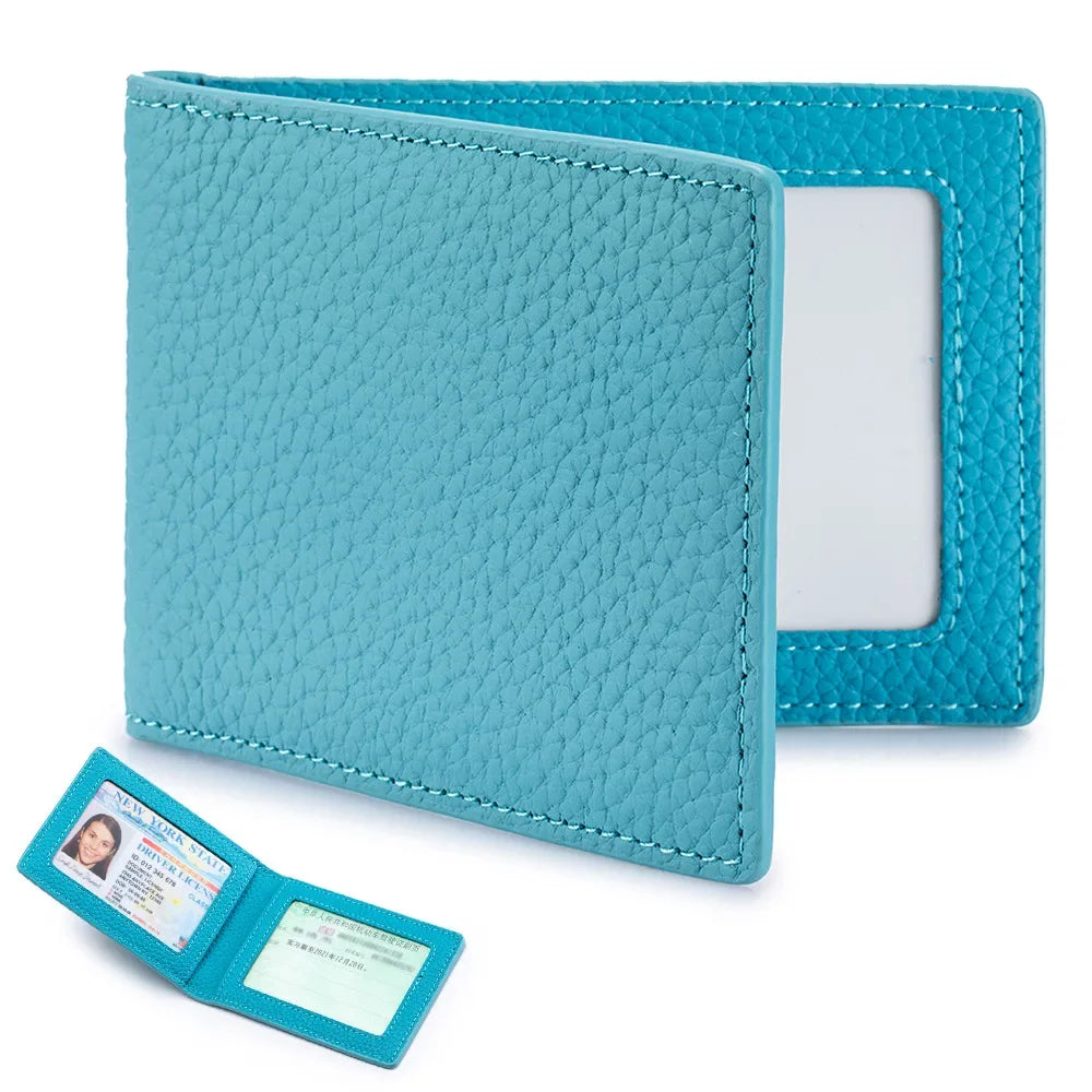 Ultradünne Leder Führerscheinhülle – Minimalistisches Bifold Kartenetui aus Echtleder mit Sichtfenster für Ausweis & Karten