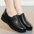 YanCloud Damen Leder Loafers – Bequeme Slip-On Flats mit 3 cm Absatz, atmungsaktive Mokassins für Alltag & Autofahren