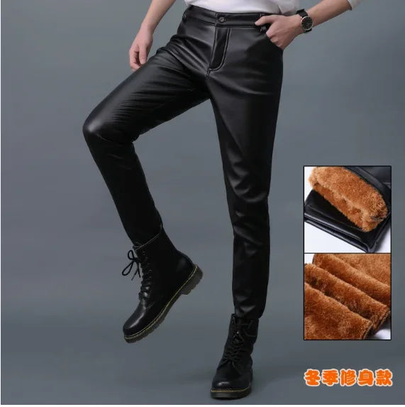 Herren Stretch PU Lederhose im Biker-Stil – Modische Pencil Pants in Gold, Rot, Blau, Schwarz, Weiß & Silber (Gr. 28–40)