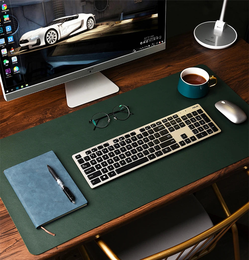 EMTRA Leder Gaming Mousepad - Großes, Rutschfestes &amp; Wasserdichtes Mauspad in Mehrfarben für Büro, Gaming &amp; Homeoffice