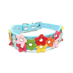 Blumen Hunde- & Katzenhalsband aus PU-Leder – Leichtes, verstellbares Flower Pet Collar für Welpen, kleine & mittelgroße Hunde