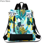 Großer Damen Rucksack aus weichem Lederlook – Modischer Softback Studentinnen-Rucksack mit viel Stauraum 