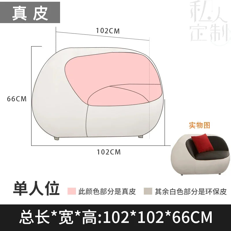 Nordisches Designer Leder-Sofa mit Schlaffunktion – Luxus Lounge Sofa im modernen Stil, geschwungene Relax-Couch aus Rindsleder für Wohnzimmer
