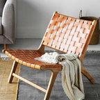 Sattel-Lounge Chair aus Eiche &amp; Rattan – Hochwertiger Freizeitstuhl mit Lederoptik für Balkon, Wohnzimmer &amp; Leisure Area