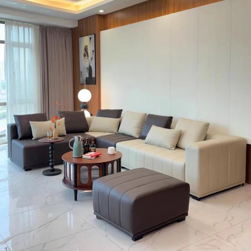 Bodennahes Luxus Leder Ecksofa mit Relaxfunktion – Modernes Lounge Sofa aus echtem Leder im postmodernen Design