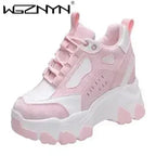Damen Plateau Sneaker 9,5 cm – Chunky Lederoptik Sneakers mit extra hoher Sohle für Fashion &amp; Alltag