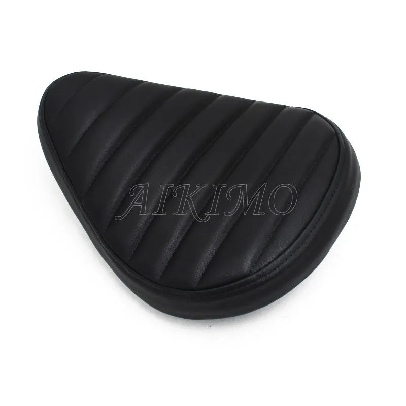 Motos de asiento de cuero con estilo retro Cafe Racer – Flacher Universalsitz para Bobber &amp; Chopper, Stoßdämpfend y vintage-schwarz 