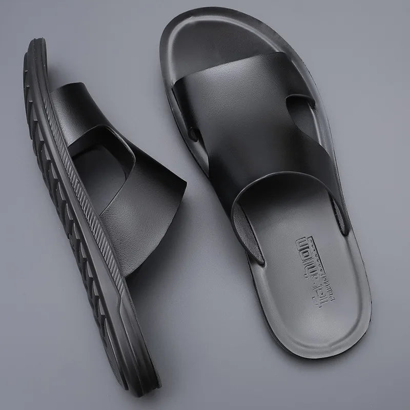 Herren Leder Slipper Sommer 2025 – Modische Slides mit Komfort-Sohle, Leichte Beach Sandalen für Alltag & Freizeit