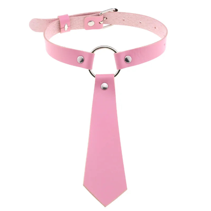 Punk Gothic Choker mit Nieten & Stern – PU-Leder Halsband mit Herz, Kreuz & Spikes im Harajuku Y2K Style für Damen