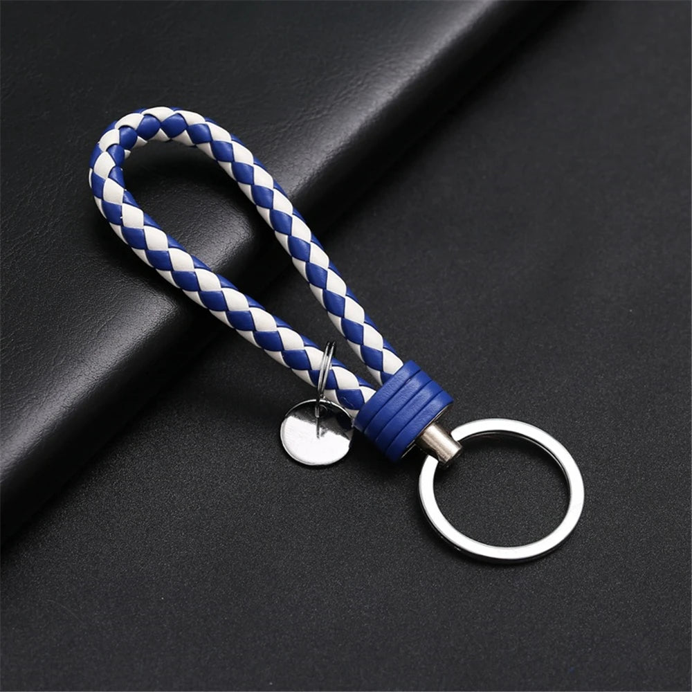 13 cm geflochtener PU-Leder Schlüsselanhänger – Farbiger Keyring für Damen &amp; Herren, modisches Auto- &amp; Taschen-Accessoire mit Metallring