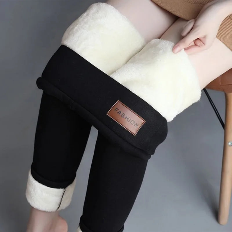 Damen Thermo Leggings mit Fleece-Futter – High Waist, extra warm & hoch elastisch, Winterleggings für Outdoor & Alltag