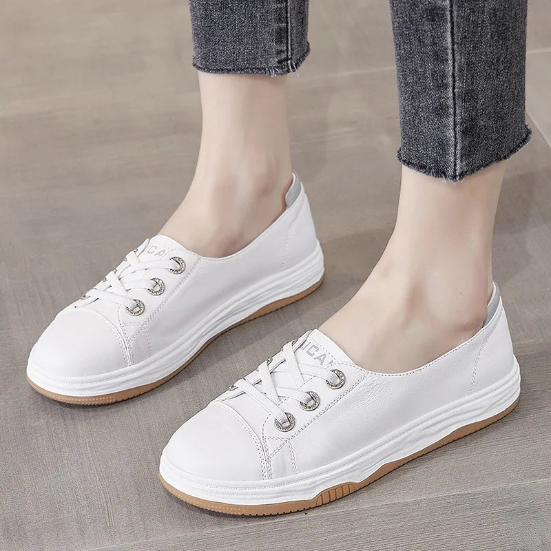 Damen Leder Sneaker Slip-On – Luxus Casual Schuhe aus echtem Leder, flache Designer-Sneakers für Frühjahr &amp; Sommer 