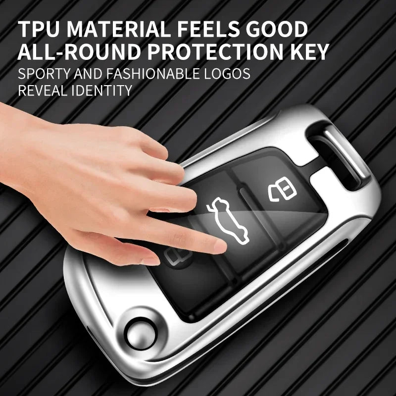 Premium Autoschlüssel Hülle aus Zinklegierung & Leder für Audi A3 (8L/8P/8V), S3 & RS3 – Elegantes Key Case Cover mit Schlüsselanhänger