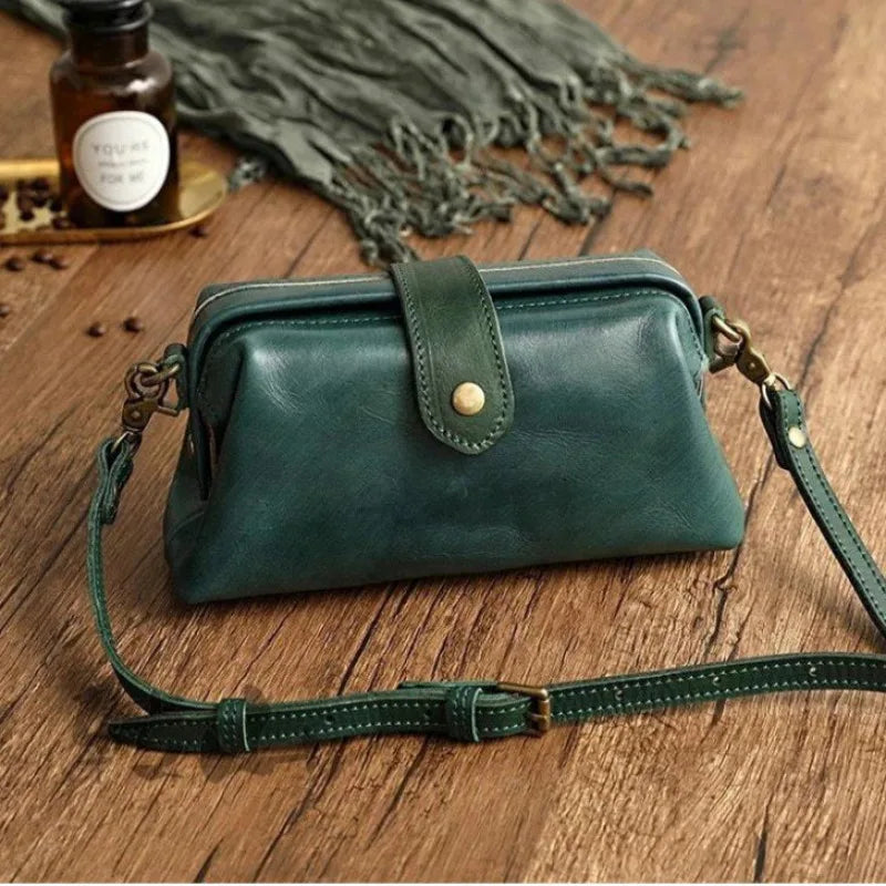 Damen Vintage Mini Crossbody Tasche – Modische kleine Reise- & Make-up-Tasche, tragbare Allround Storage Bag im Leder-Look