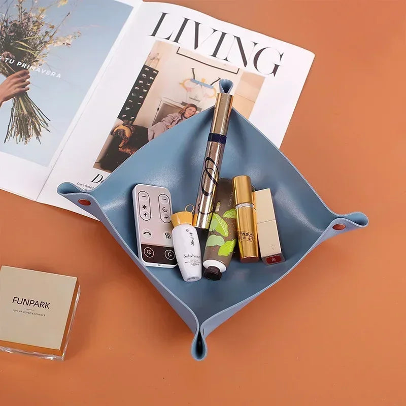 Nordic Style PU Leder Ablageschale – Faltbarer Desktop Organizer für Schlüssel, Schmuck & Kosmetik (21×14×8 cm)