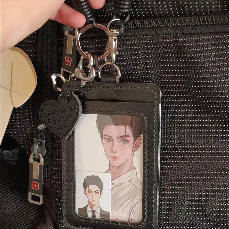 Schwarzer Kartenhalter aus PU-Leder mit silbernem Katzen- &amp; Schleifenanhänger – ID- &amp; Campus-Kartenhalter als Schlüsselanhänger 