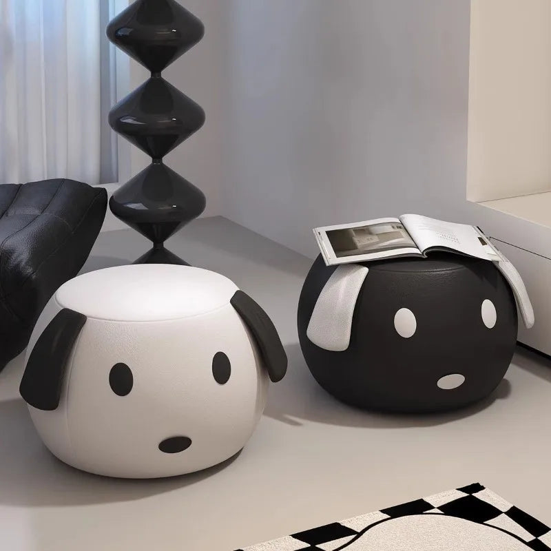 Cartoon Hund Lederhocker – Weicher Sitzhocker & Schuhwechselstuhl aus atmungsaktivem PU-Leder für Wohnzimmer