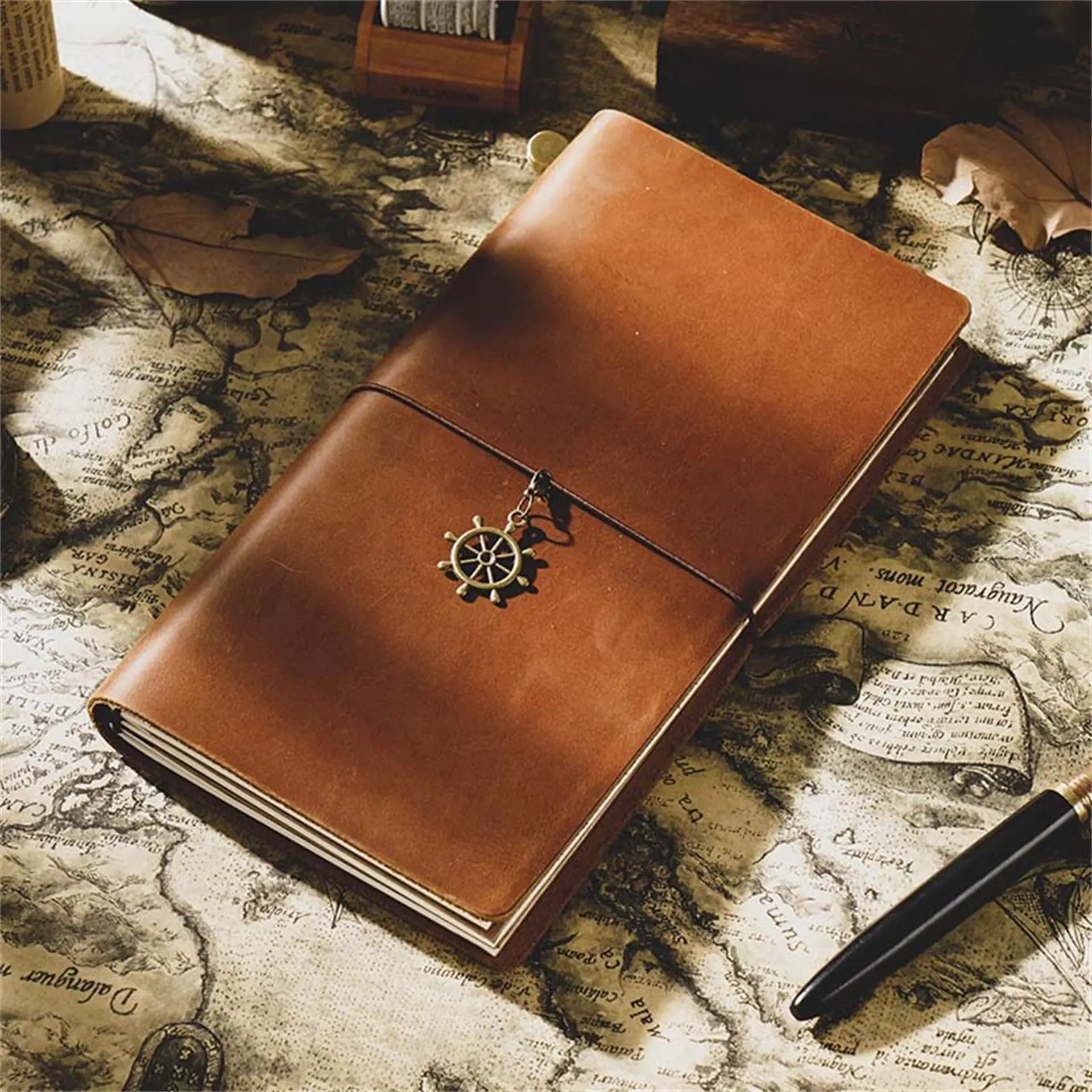 BAXTER Leder-Notizbuch Vintage – Handgefertigtes Reise-Tagebuch im Passformat