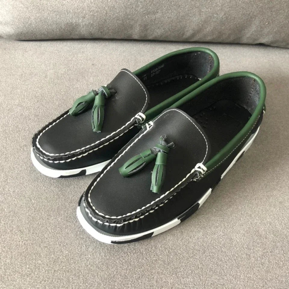 Klassische Herren Bootsschuhe aus echtem Leder – Handgefertigte Mokassins & Casual Loafer mit rutschfester Gummisohle