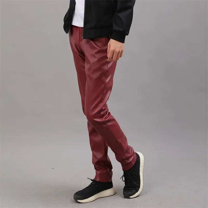 Herren Stretch PU Lederhose im Biker-Stil – Modische Pencil Pants in Gold, Rot, Blau, Schwarz, Weiß & Silber (Gr. 28–40)