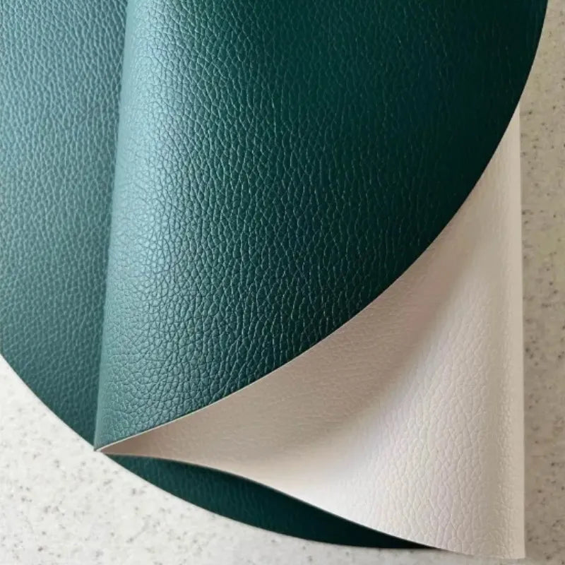 Ovale wendbare Kunstleder Tischsets Schwarz – Wasserdichte & hitzebeständige Platzmatten für Küche, Dining, Hochzeit & Party