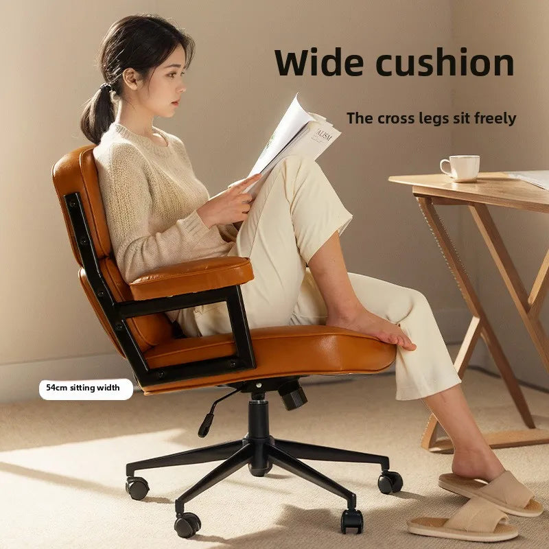 Ergonomischer Robin Bürostuhl aus Leder – Komfortabler Homeoffice- & Studienstuhl im Light-Luxury Design mit Armlehnen