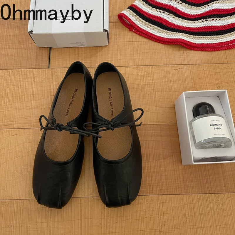 ohmmayby ​​Damen Ballerina Flats 2025 – Frühling Mary Jane Schuhe mit Butterfly-Knoten, Bequeme Leder Flats for Party et Alltag 