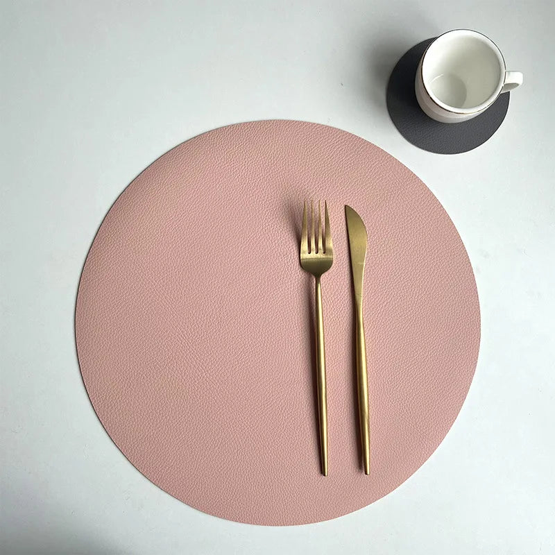 Runde PU-Leder Tischsets & Untersetzer – Beidseitige, wasserdichte & ölbeständige Platzmatten für Küche & Café