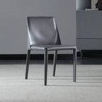 Italienischer Minimalistischer Esszimmerstuhl aus Sattelleder – Nordischer Luxus-Armstuhl für Küche, Restaurant &amp; modernes Wohnen 