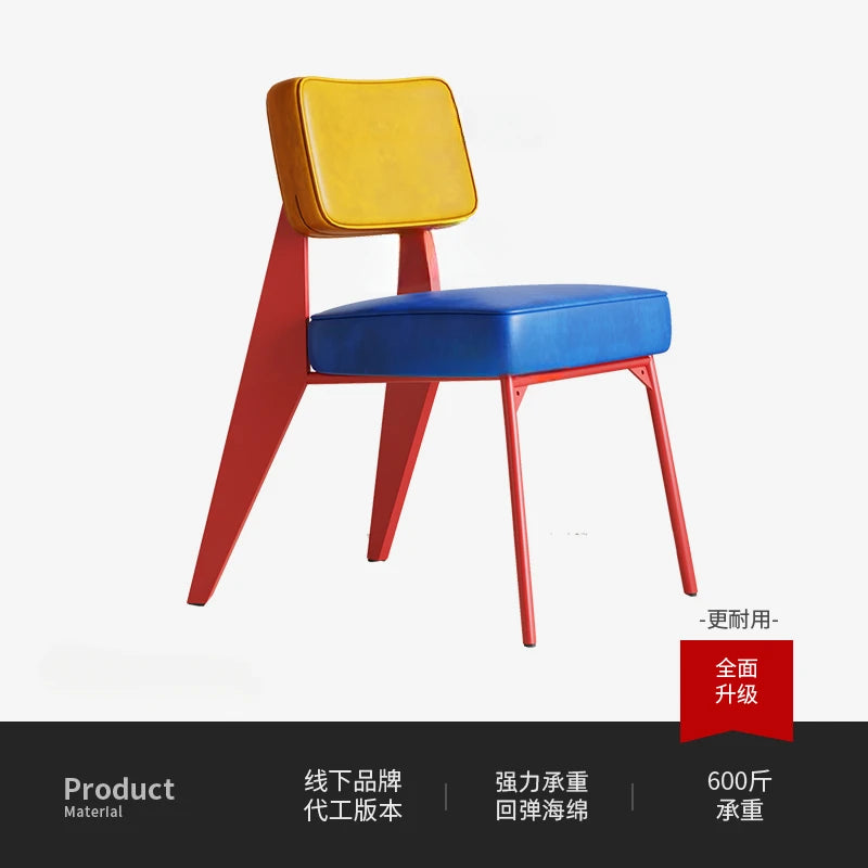 Memphis Style Designer-Lederstuhl mit Armlehnen – Moderner italienischer Retro Esszimmer- & Wohnzimmerstuhl mit Rückenlehne und Metallgestell