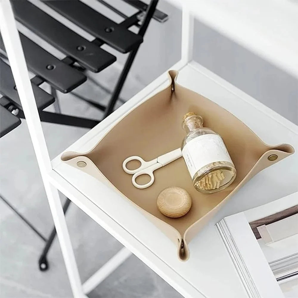 Nordic PU Leder Ablageschale 20×20 cm – Stilvolle Aufbewahrungsbox &amp; faltbares Ordnungstablett für Haushalt &amp; Reise