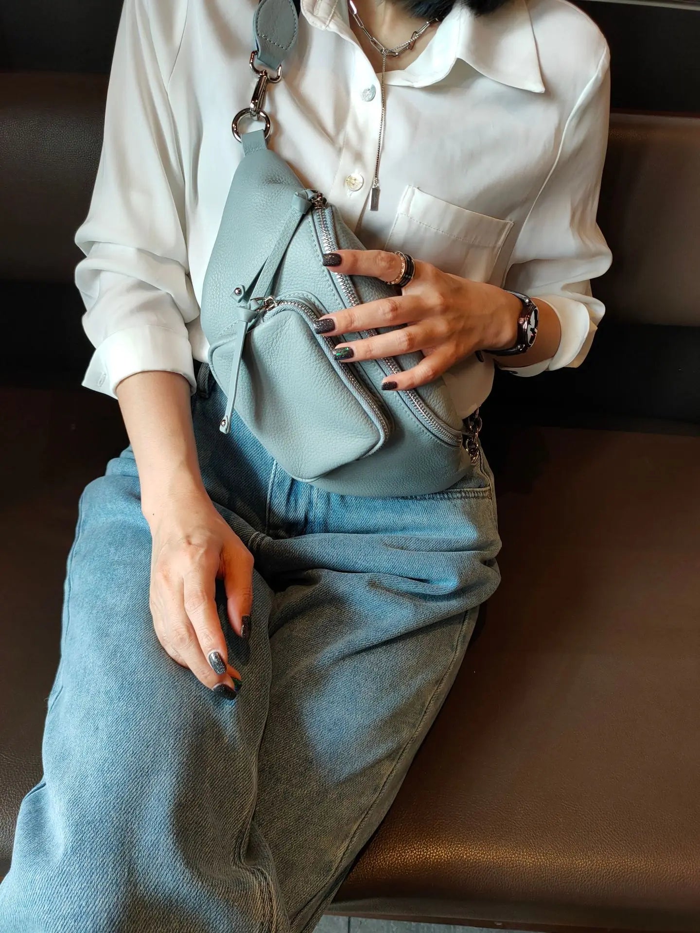 Luxuriöse Damen Bauchtasche aus Echtem Leder – Designer Barrel-Shape Fanny Pack & Gürteltasche für Frauen