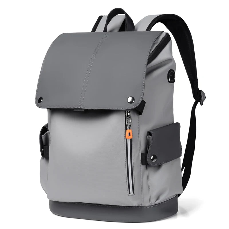 Hochwertiger PU-Leder Herren Laptop Rucksack – Wasserdicht, Große Business & Urban Notebook Tasche mit USB-Ladeanschluss